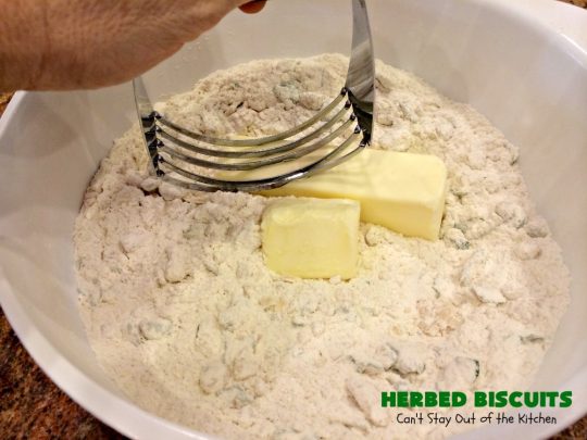 Herbed Biscuits | Can't Stay Out of the Kitchen | these homemade #biscuits puff up big and beautiful. With the addition of fresh herbs they are absolutely scrumptious. Perfect side dish for company, family or #holiday meals like #FathersDay. #bread #HerbedBiscuits