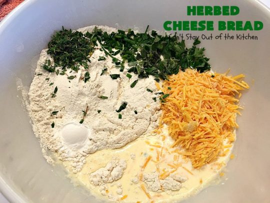 Herbed Cheese Bread | Can't Stay Out of the Kitchen | this quick & easy #bread #recipe is so delicious with a bowl of hot #soup now that fall is here. It's also terrific for dipping. #cheddarcheese