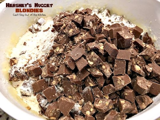 Hershey's Nugget Blondies | Can't Stay Out of the Kitchen | these marvelous #cookies include #HersheysNuggets for a heavenly #chocolate flavor. #dessert