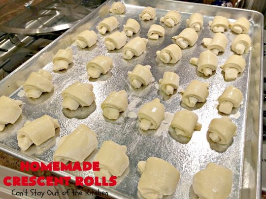 Homemade Crescent Rolls | Can't Stay Out of the Kitchen | these fantastic homemade #dinnerrolls can be made up a week in advance & stored in the refrigerator before baking. That makes them perfect for #holidays like #Thanksgiving or #Christmas. Make the #recipe a few days ahead & then roll out & bake the day you need them! #crescentrolls #bread #rolls #baking #homemadecrescentrolls #homemadedinnerrolls
