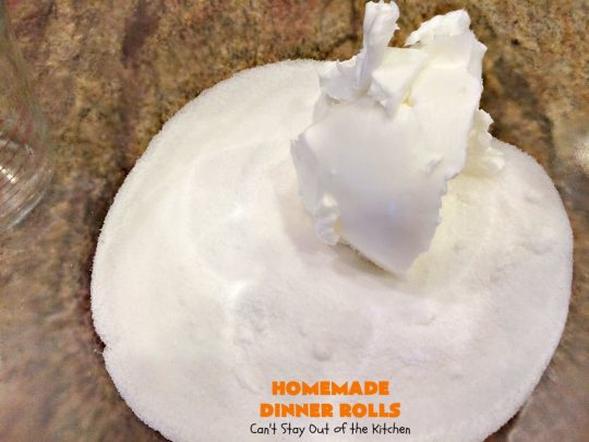 Homemade Dinner Rolls | Can't Stay Out of the Kitchen | these easy #GooseberryPatch #dinnerrolls are fantastic. There's no kneading & you refrigerate the dough overnight. They're perfect for company or #holidays like #Thanksgiving or #Christmas. #bread