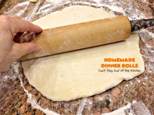 Homemade Dinner Rolls | Can't Stay Out of the Kitchen | these easy #GooseberryPatch #dinnerrolls are fantastic. There's no kneading & you refrigerate the dough overnight. They're perfect for company or #holidays like #Thanksgiving or #Christmas. #bread