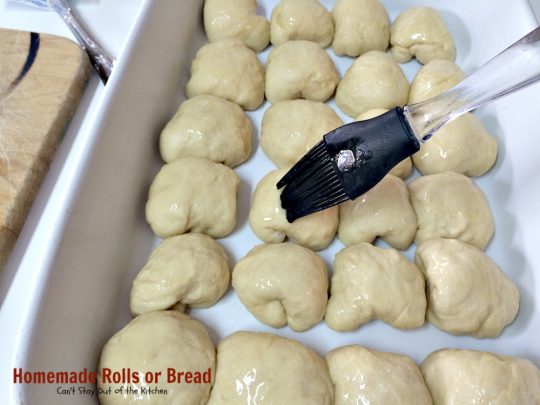 Homemade Rolls or Bread |Can't Stay Out of the Kitchen | these amazing homemade #rolls are reminiscent of #King'sHawaiianRolls. They are a little on the sweet side and so delicious. Wonderful for #holiday menus. #bread #homemadebread