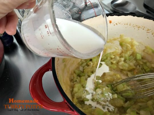 Homemade Turkey Potpie | Can't Stay Out of the Kitchen | the BEST #turkey or #chicken #potpie ever! I even used leftover veggies and it worked just as well. This recipe makes 3 large potpies so it's a great way to use up leftover chicken or turkey