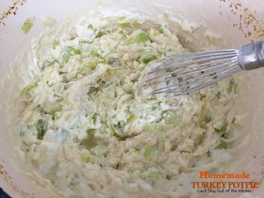 Homemade Turkey Potpie | Can't Stay Out of the Kitchen | the BEST #turkey or #chicken #potpie ever! I even used leftover veggies and it worked just as well. This recipe makes 3 large potpies so it's a great way to use up leftover chicken or turkey