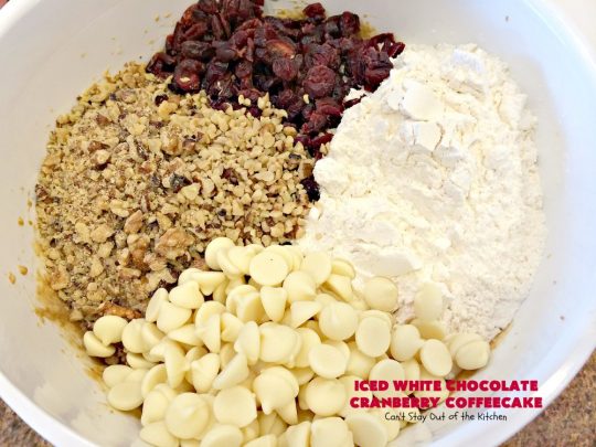Iced White Chocolate Cranberry Coffeecake | Can't Stay Out of the Kitchen | this #coffeecake will make you drool! It's filled with white #chocolate & #craisins. Perfect for a #holiday #breakfast or #dessert.