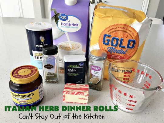 Italian Herb Dinner Rolls | Can't Stay Out of the Kitchen | these easy #NoKnead #DinnerRolls are fantastic! They're flavored with dried herbs like #basil, #thyme & #marjoram so they just pop in flavor. Terrific side for soup or chili, but also fantastic to serve for company or #holiday meals like #Easter or #MothersDay. Every bite is mouthwatering and irresistible! #bread #ItalianHerbDinnerRolls