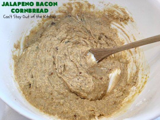 Jalapeno Bacon Cornbread | Can't Stay Out of the Kitchen | this amazing #cornbread gets its heat from #Hormel #JalapenoBacon! It's perfect with any soup, chili or main dish. #jalapeno #bacon #JalapenoBaconCornbread