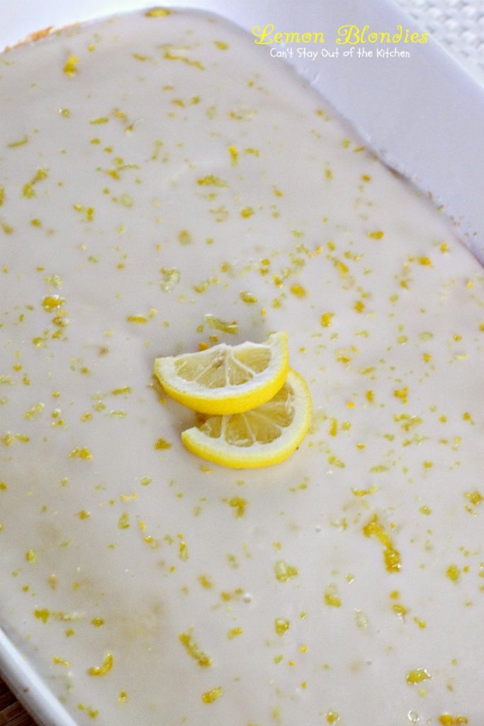 Lemon Blondies | Can't Stay Out of the Kitchen | Cool, refreshing and scrumptious #lemon #dessert that's very easy to make. #cookie #brownie