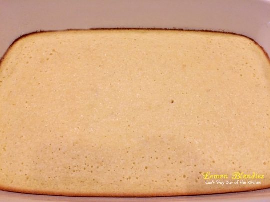 Lemon Blondies | Can't Stay Out of the Kitchen | Cool, refreshing and scrumptious #lemon #dessert that's very easy to make. #cookie #brownie
