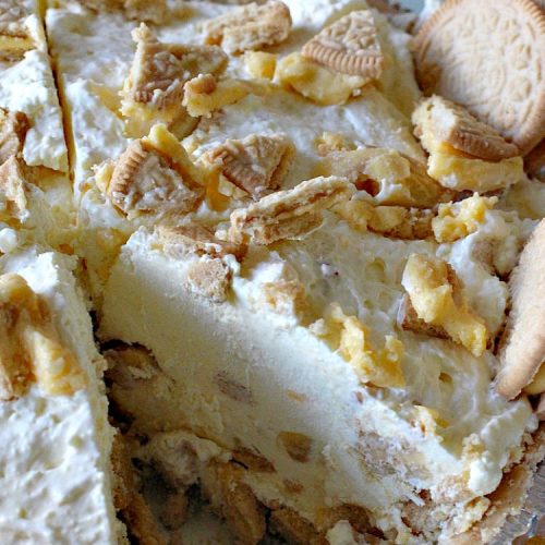 Lemon Oreo Pie | Can't Stay Out of the Kitchen | this luscious 5-ingredient #pie will knock your socks off! It's made with #LemonOreos & is perfect for a company or #holiday #dessert. #Lemon #Oreos #LemonOreoPie