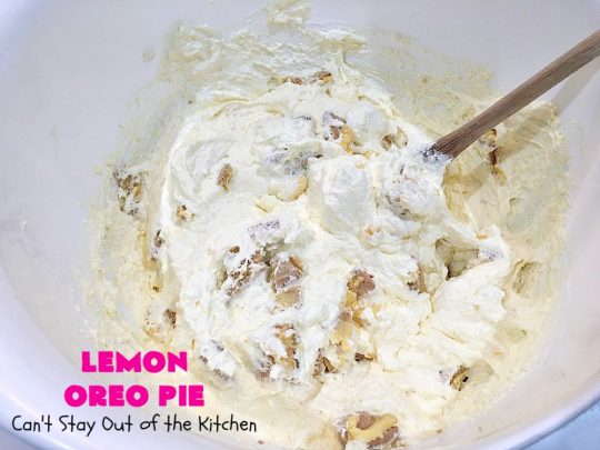 Lemon Oreo Pie | Can't Stay Out of the Kitchen | this luscious 5-ingredient #pie will knock your socks off! It's made with #LemonOreos & is perfect for a company or #holiday #dessert. #Lemon #Oreos #LemonOreoPie