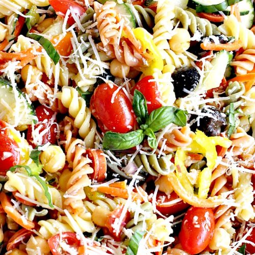 Mediterranean Pasta Salad | Can't Stay Out of the Kitchen | this fabulous #pastasalad is great for potlucks or #holiday picnics. It has a delicious homemade basil #vinaigrette. #salad