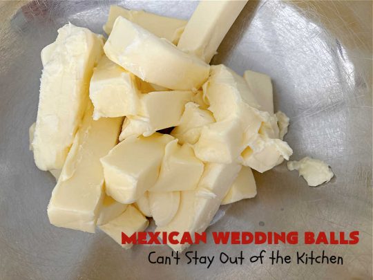 Mexican Wedding Balls | Can't Stay Out of the Kitchen | this vintage #recipe is perfect for #Christmas #baking & the #holidays. Rolling the #cookies in #PowderedSugar twice gives that extra bit of sweetness that's just wonderful. Great for #tailgating & office parties, too. #dessert #pecans #ChristmasDessert #PecanButterballs #SwedishTeaCakes #RussianTeaCakes #MexicanWeddingBalls
