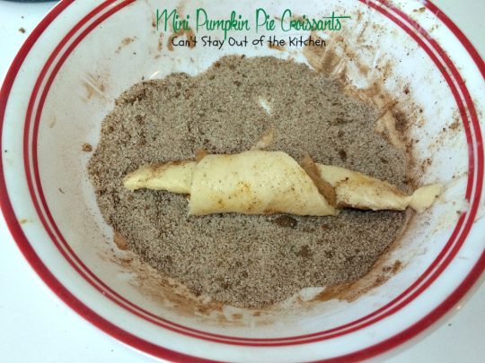 Mini Pumpkin Pie Croissants | Can't Stay Out of the Kitchen | these lovely #croissants taste like eating #pumpkinpie! Quick and easy since they use #crescentrolls. #pumpkin #breakfast