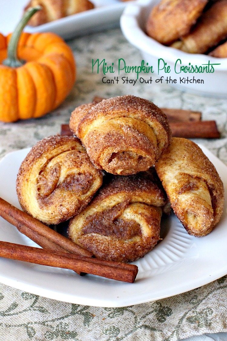 Mini Pumpkin Pie Croissants | Can't Stay Out of the Kitchen