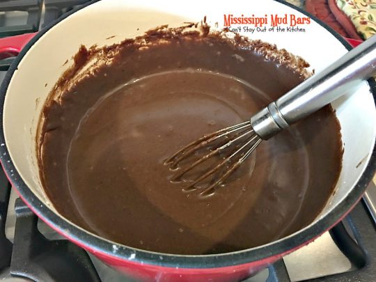 Mississippi Mud Bars | Can't Stay Out of the Kitchen | these #PaulaDeen #brownies are so addictive you won't be able to stop eating them. #dessert #chocolate #marshmallows