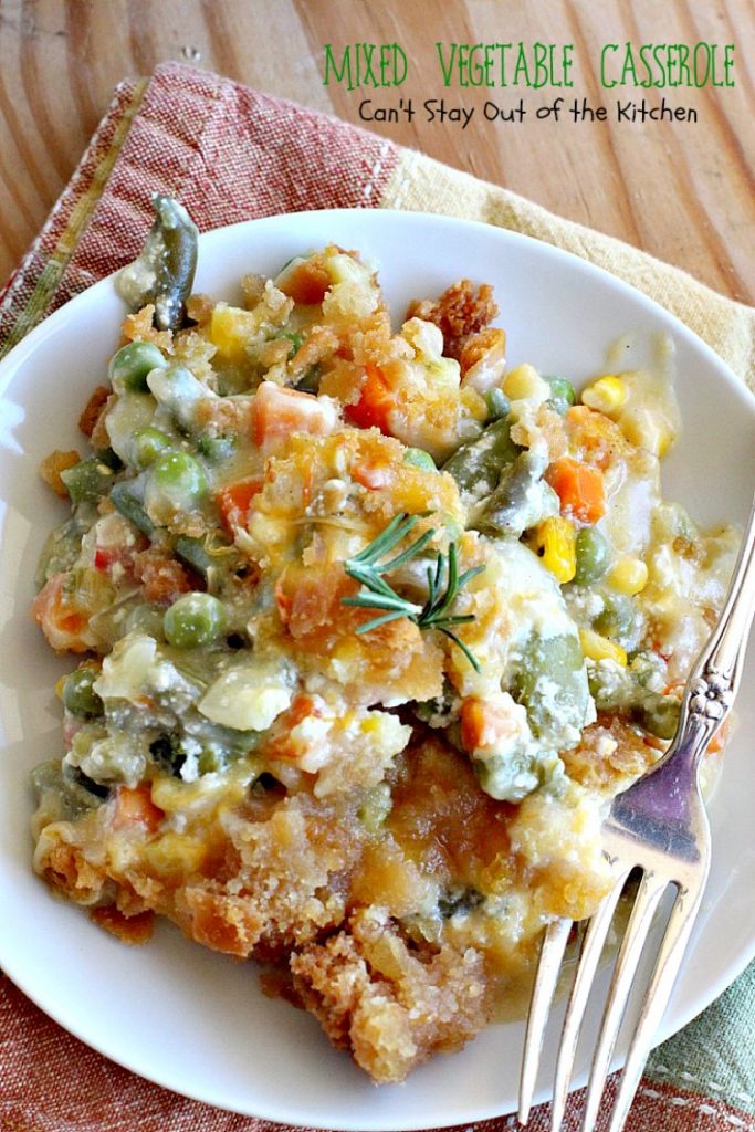 Mixed Vegetable Casserole | Can't Stay Out of the Kitchen | this is a scrumptious & versatile #casserole that's a great side dish for #holiday menus. This one uses a #RitzCrackers crumb topping. #vegetables