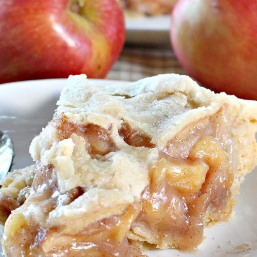 Mom's Apple Pie | Can't Stay Out of the Kitchen | our favorite #applepie. This old-fashioned recipe is heavenly. #apples #dessert #pie