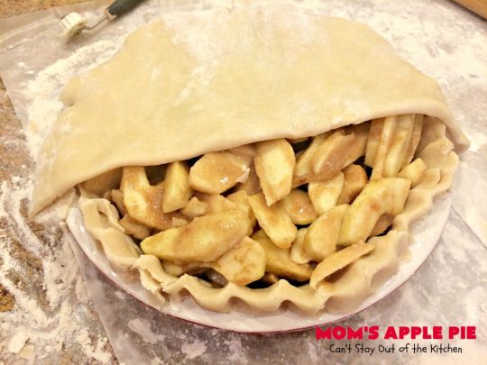 Mom's Apple Pie | Can't Stay Out of the Kitchen | our favorite #applepie. This old-fashioned recipe is heavenly. #apples #dessert #pie