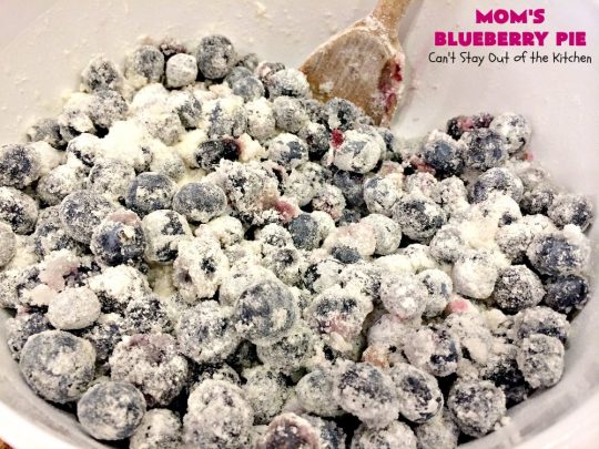 Mom's Blueberry Pie | Can't Stay Out of the Kitchen | one of my favorite #desserts growing up. This old-fashioned recipe is a great way to enjoy #blueberries! #pie #blueberrypie