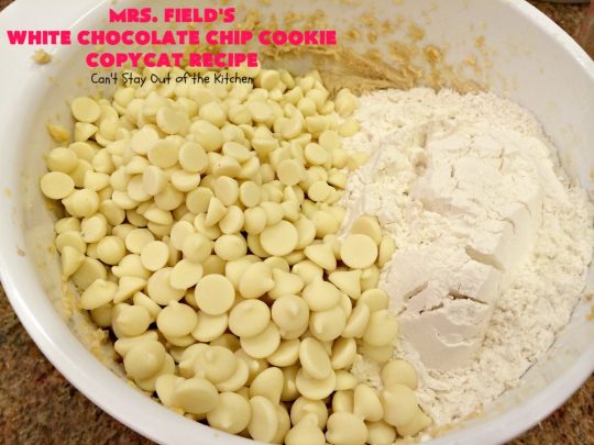 Mrs. Field's White Chocolate Chip Cookie Copycat Recipe | Can't Stay Out of the Kitchen | these luscious #cookies are perfect for any #tailgating party, potluck or #holiday #dessert. These sensational cookies are loaded with #WhiteChocolatechips and will have you drooling from the first bite. #chocolate #ChocolateDessert #CopycatRecipe #MrsFieldsWhiteChocolateChipCookieCopycatRecipe
