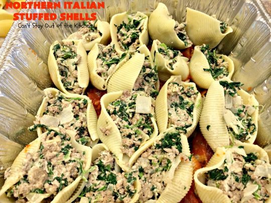 Northern Italian Stuffed Shells | Can't Stay Out of the Kitchen | tremendous #PaulaDeen #pasta #recipe that's out of this world! This one uses #beef, #spinach, both #creamcheese & #parmesancheese. Makes 2 large #casseroles so you can freeze one for later. #stuffedshells #Italian