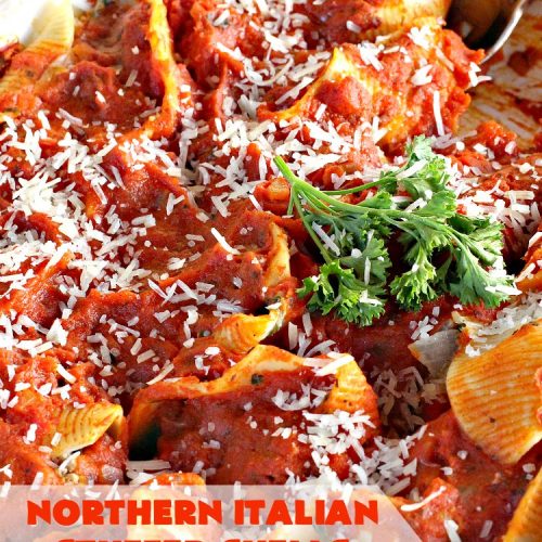 Northern Italian Stuffed Shells | Can't Stay Out of the Kitchen | tremendous #PaulaDeen #pasta #recipe that's out of this world! This one uses #beef, #spinach, both #creamcheese & #parmesancheese. Makes 2 large #casseroles so you can freeze one for later. #stuffedshells #Italian