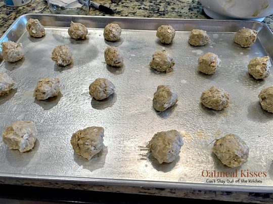 Oatmeal Kisses | Can't Stay Out of the Kitchen | These delightful #oatmeal #cookies have a hint of #cinnamon and a #Hershey'skiss pressed in the center of each one. #dessert #chocolate