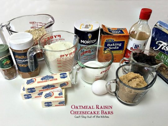 Oatmeal Raisin Cheesecake Bars | Can't Stay Out of the Kitchen | traditional #oatmealraisin #cookies with a luscious #cheesecake layer make for a #brownie to die for! #dessert