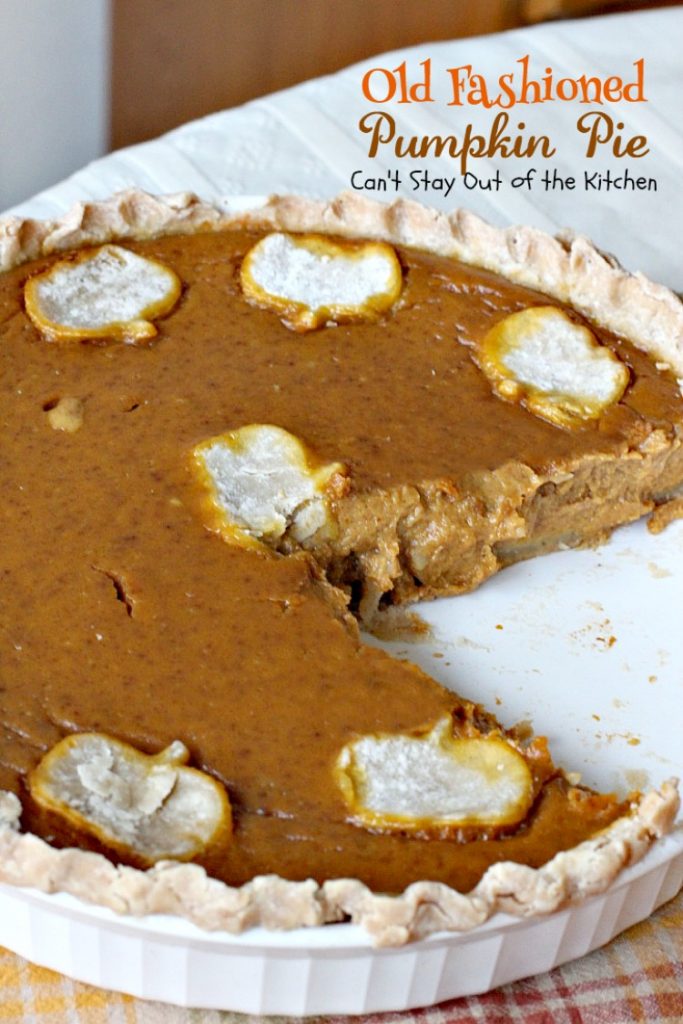 Old Fashioned Pumpkin Pie | Can't Stay Out of the Kitchen | the BEST #pumpkinpie ever! Great for #Thanksgiving or #christmas. #pie #dessert