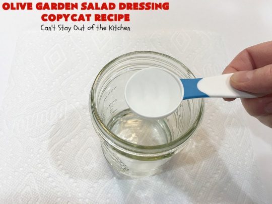 Olive Garden Salad Dressing Copycat Recipe | Can't Stay Out of the Kitchen | this is the BEST #OliveGarden #CopycatRecipe for #SaladDressing I've ever eaten. Absolutely delicious & can be mixed up in about 5 minutes! Wonderful for family, company or #holiday dinners. #salad #OliveGardenSaladDressing #OliveGardenSaladDressingCopycatRecipe