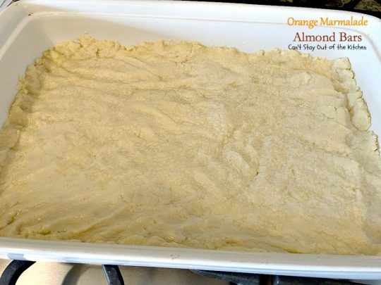 Orange Marmalade Almond Bars | Can't Stay Out of the Kitchen | these amazing bars have a shortbread crust, #orangemarmalade filling & #almonds on top. Great #dessert for #holiday baking. #cookie