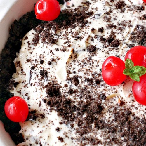 Oreo Cookie Almond Joy Ice Cream Pie | Can't Stay Out of the Kitchen | Wow your family and friends with this spectacular #IceCreamPie for #MothersDay! It combines the best of #Oreos with #AlmondJoyBars! Plus, it's a super easy 5-ingredient #dessert to die for! #Holiday #Pie #HolidayDessert #ChocolateDessert #OreoDessert #AlmondJoyDessert #ChocolatePie #OreoPie #IceCream #AlmondJoyPie #OreoCookieAlmondJoyIceCreamPie