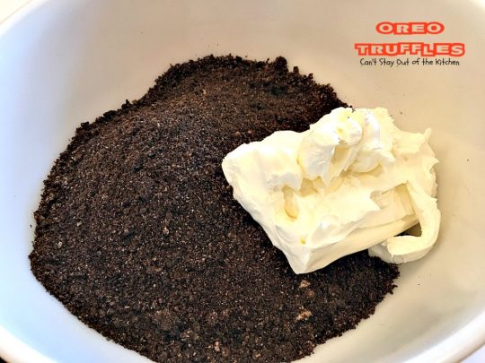 Oreo Truffles | Can't Stay Out of the Kitchen | Oh my gosh, heavenly doesn't begin to describe these amazing #truffles. Made with #Oreos, #creamcheese & #chocolate & vanilla bark. Fabulous for any party. #dessert