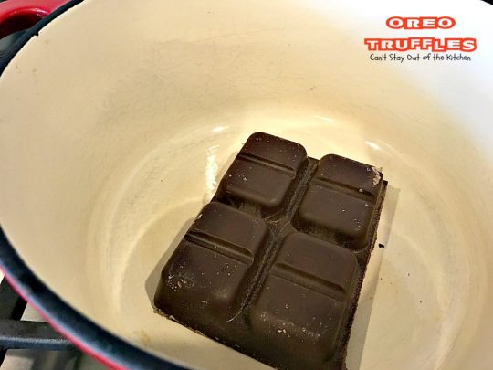 Oreo Truffles | Can't Stay Out of the Kitchen | Oh my gosh, heavenly doesn't begin to describe these amazing #truffles. Made with #Oreos, #creamcheese & #chocolate & vanilla bark. Fabulous for any party. #dessert