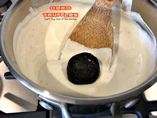 Oreo Truffles | Can't Stay Out of the Kitchen | Oh my gosh, heavenly doesn't begin to describe these amazing #truffles. Made with #Oreos, #creamcheese & #chocolate & vanilla bark. Fabulous for any party. #dessert