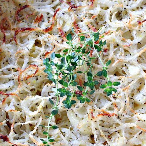 Parmesan Potatoes with Thyme | Can't Stay Out of the Kitchen | These adorable #potatoes are a fantastic side dish for any occasion. Quick & easy, too. #parmesancheese #glutenfree