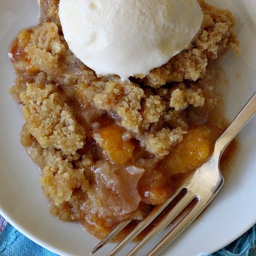 Peach Crumble Pie | Can't Stay Out of the Kitchen | this scrumptious #PeachPie is so quick & easy to make. It's a delicious way to enjoy fresh #peaches while they're still in season. This great #dessert will have you drooling from the first bite. #PeachDessert #Pie #PeachCrumblePie #Canbassador #WashingtonStateFruitCommission #WashingtonStoneFruitGrowers #WashingtonStateStoneFruitGrowers