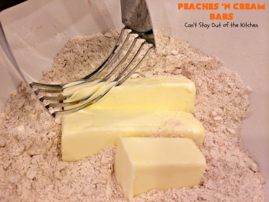 Peaches 'n Cream Bars | Can't Stay Out of the Kitchen | these fabulous #cookies have an #oatmeal #streusel crust, a #peach filling & they're glazed with vanilla icing. This is a terrific #dessert for summer #holidays like #FourthofJuly & #LaborDay when #peaches are in season. We loved them.