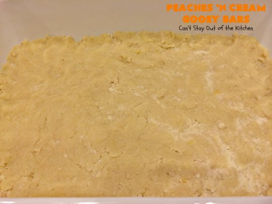 Peaches 'n Cream Gooey Bars | Can't Stay Out of the Kitchen | these ooey, gooey blondies are absolutely divine! They're filled with #cheesecake filling & topped with fresh #peaches & #cinnamon-sugar. Perfect for summer #holiday menus like #FathersDay #MemorialDay & #FourthofJuly. #dessert