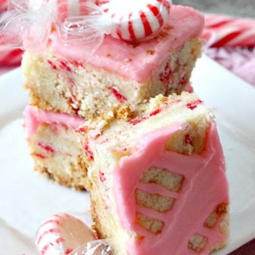 Peppermint Dream Bars | Can't Stay Out of the Kitchen | these spectacular #cookies are based on the #ParadiseCafe #sugarcookie recipe. They include #andes #peppermint baking chips for an explosion of flavor. #dessert