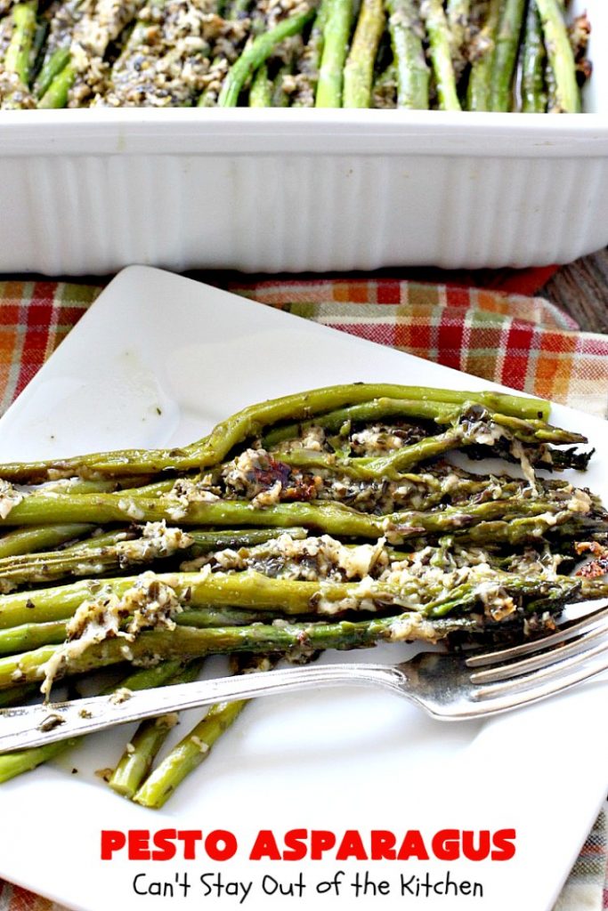 Pesto Asparagus | Can't Stay Out of the Kitchen | fabulous 3-ingredient side dish that's perfect for #holiday menus. So easy & a great way to serve #asparagus. #glutenfree #parmesancheese