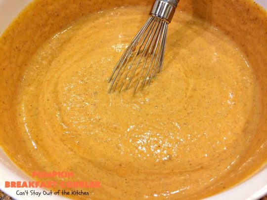 Pumpkin Breakfast Cobbler | Can't Stay Out of the Kitchen | this amazing #coffeecake is perfect for a fall #breakfast or #holiday breakfasts like #Thanksgiving. #pumpkin #cobbler