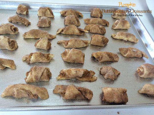 Pumpkin Butterscotch Croissants | Can't Stay Out of the Kitchen | These fabulous #croissants are wonderful for the #holidays -- everyone loves them! They're so easy since they're made with #crescentrolls. #pumpkin #butterscotch #breakfast