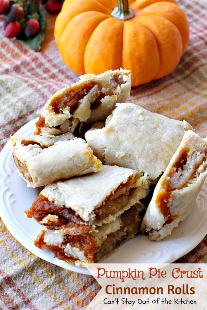 Pumpkin Pie Crust Cinnamon Rolls | Can't Stay Out of the Kitchen | these #cinnamonrolls are divine! So easy and delicious, and tastes just like eating miniature #pumpkinpie! A great way to use up leftover #pumpkin. #breakfast 