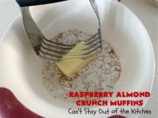 Raspberry Almond Crunch Muffins | Can't Stay Out of the Kitchen | These #SugarFree, #GlutenFree #muffins are filled with #raspberries, #almonds & include a delightful #streusel topping with #oatmeal. Marvelous for a weekend or #holiday #breakfast or #brunch & wonderful for your #Celiac or #Diabetic friends or family. Can also make with regular flour & sugar. #RaspberryAlmondCrunchMuffins #RaspberryMuffins #BreakfastMuffins #SugarFreeMuffins #GlutenFreeMuffins