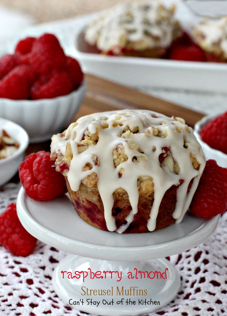 Raspberry Almond Streusel Muffins | Can't Stay Out of the Kitchen