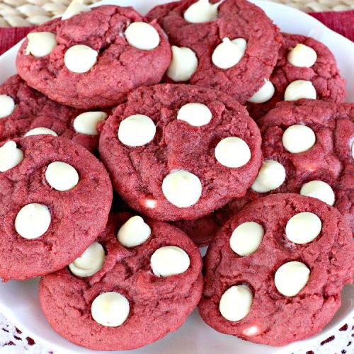 Red Velvet White Chocolate Chip Cookies | Can't Stay Out of the Kitchen