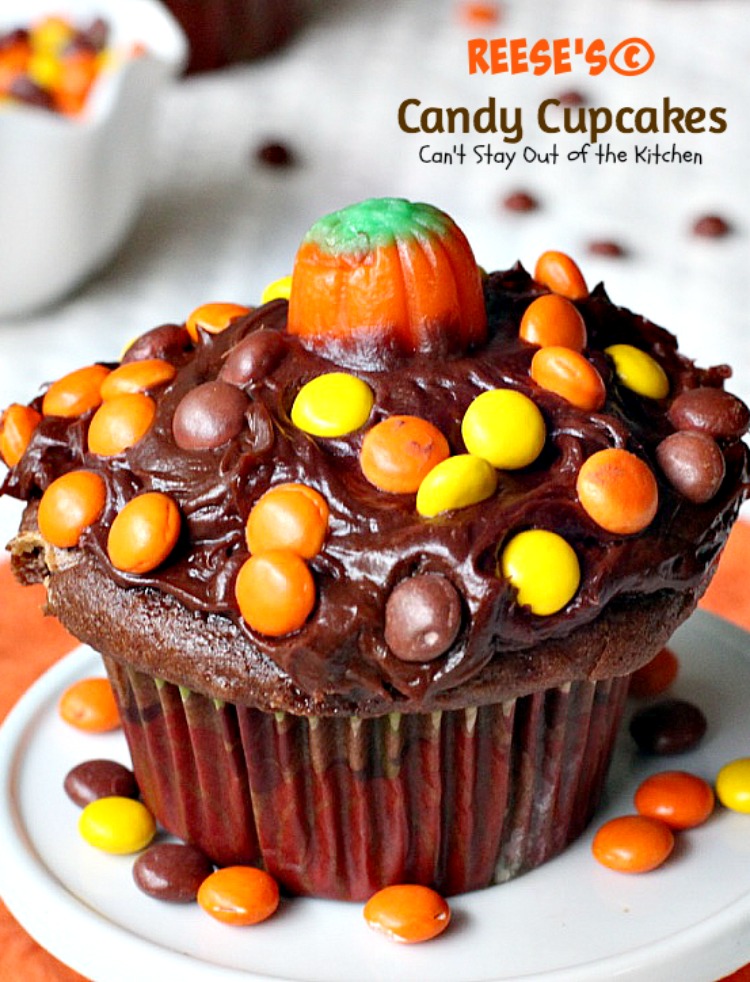 Reese's Candy Cupcakes | Can't Stay Out of the Kitchen